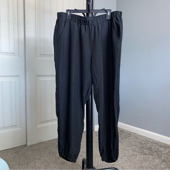 IMAN women’s size 1X crop slacks - Picture 3 of 9